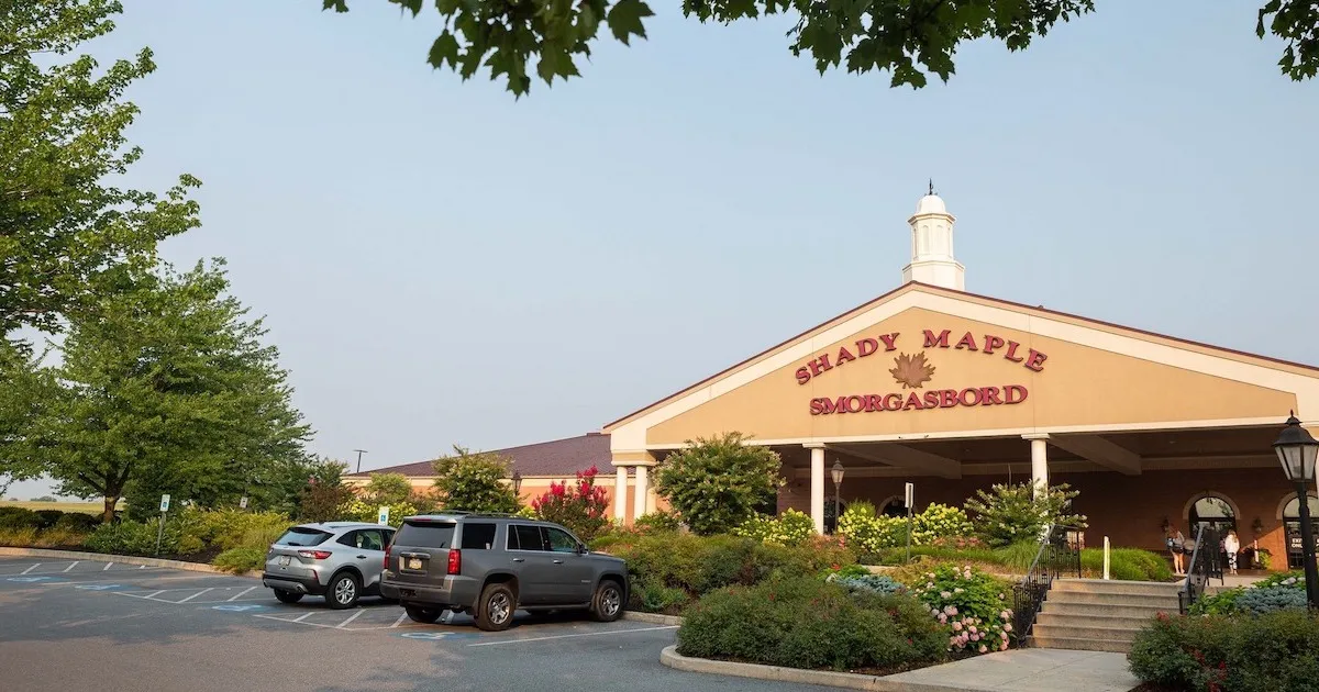 Shady Maple Smorgasbord